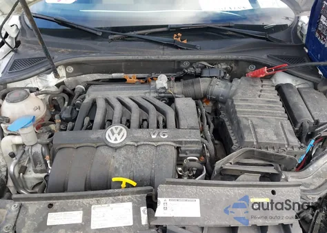 2018 Volkswagen Passat 3.6L V6 Gt z USA, uszkodzony, nr VIN 1VWJM7A39JC049527